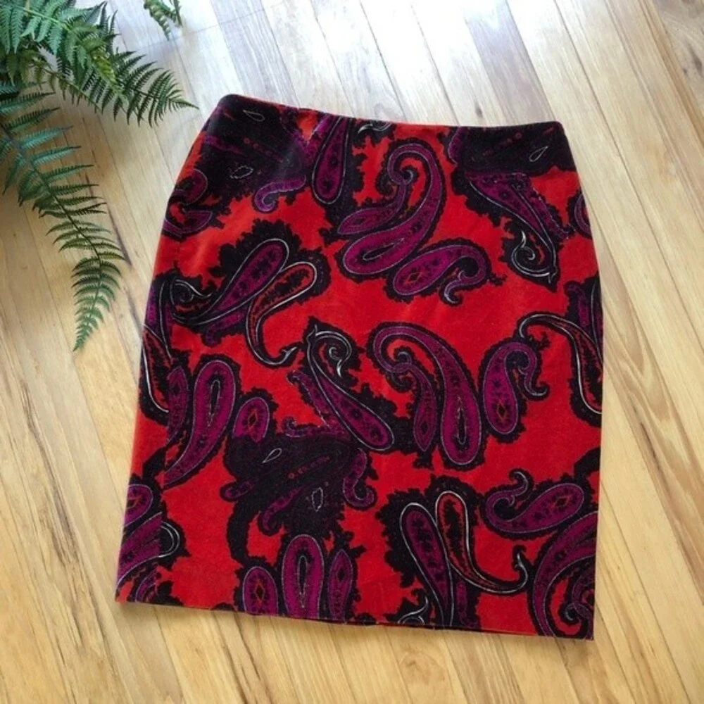 Talbots • Velvet Paisley Pencil Skirt 8p - Picture 1 of 3
